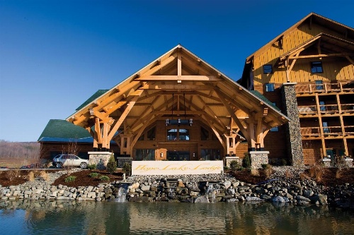 Hope Lake Lodge & Indoor Waterpark image 5